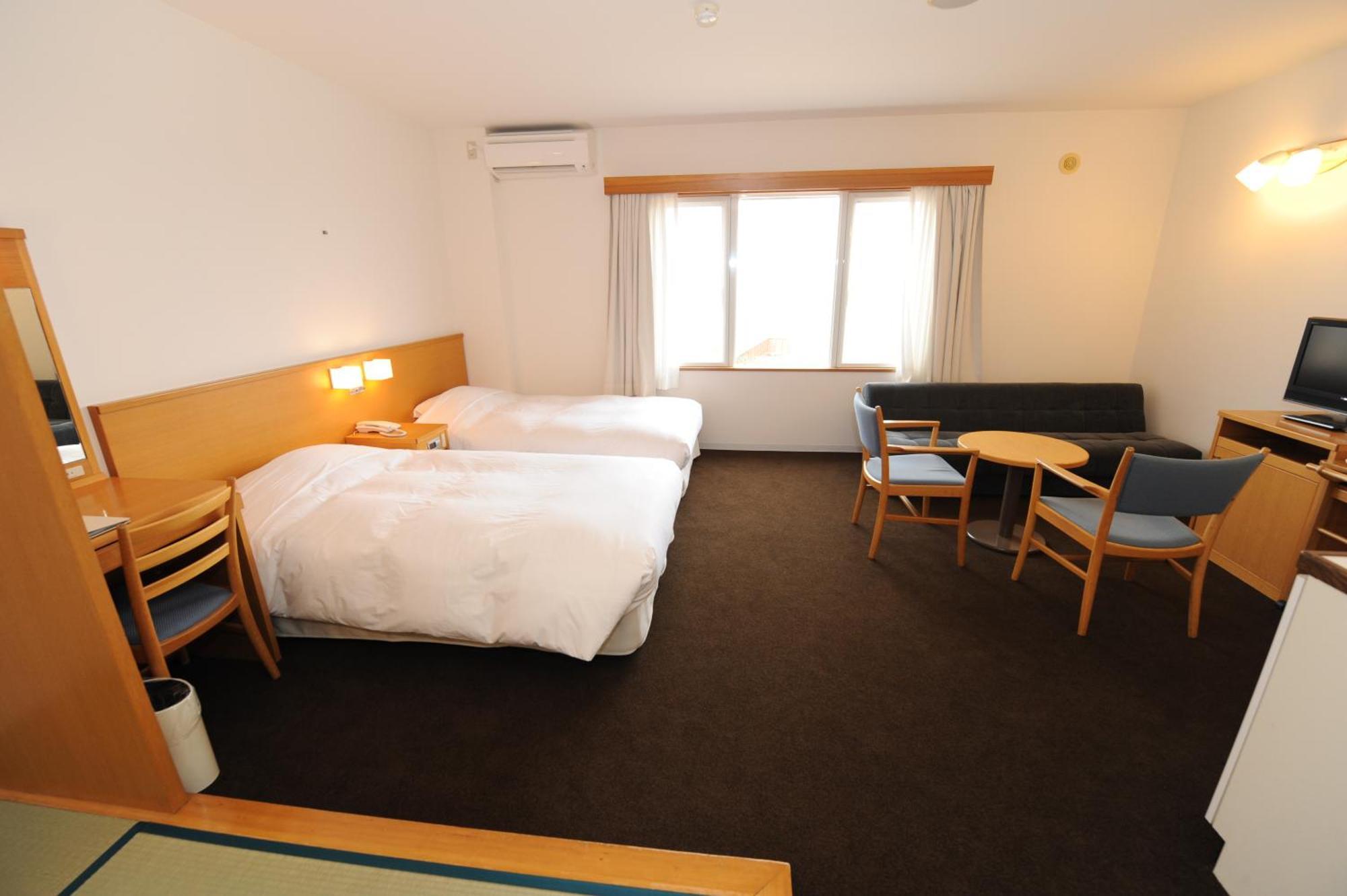 Hotel Familio Tateyama Татеяма Номер фото